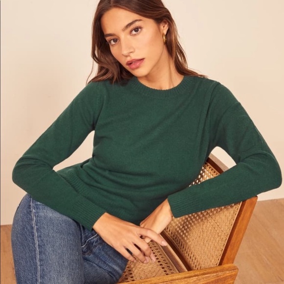 Reformation Sweaters - Reformation Cashmere Crewneck Sweater in Emerald